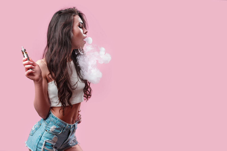 a-pretty-girl-vaping-weed