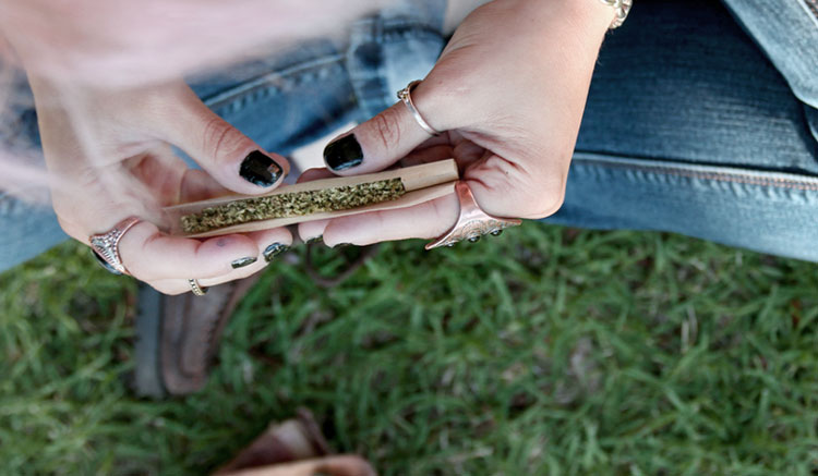 how-to-roll-a-blunt